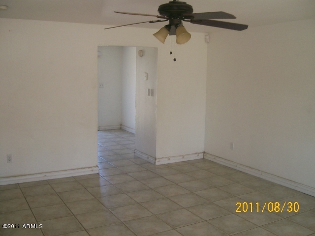 5916 West Berkeley Road Phoenix, AZ 85035 - Photo 6 of 12 100_7237