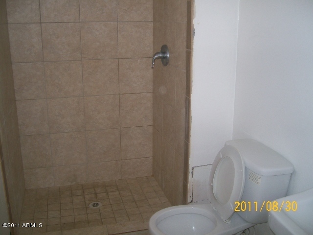 5916 West Berkeley Road Phoenix, AZ 85035 - Photo 10 of 12 100_7241