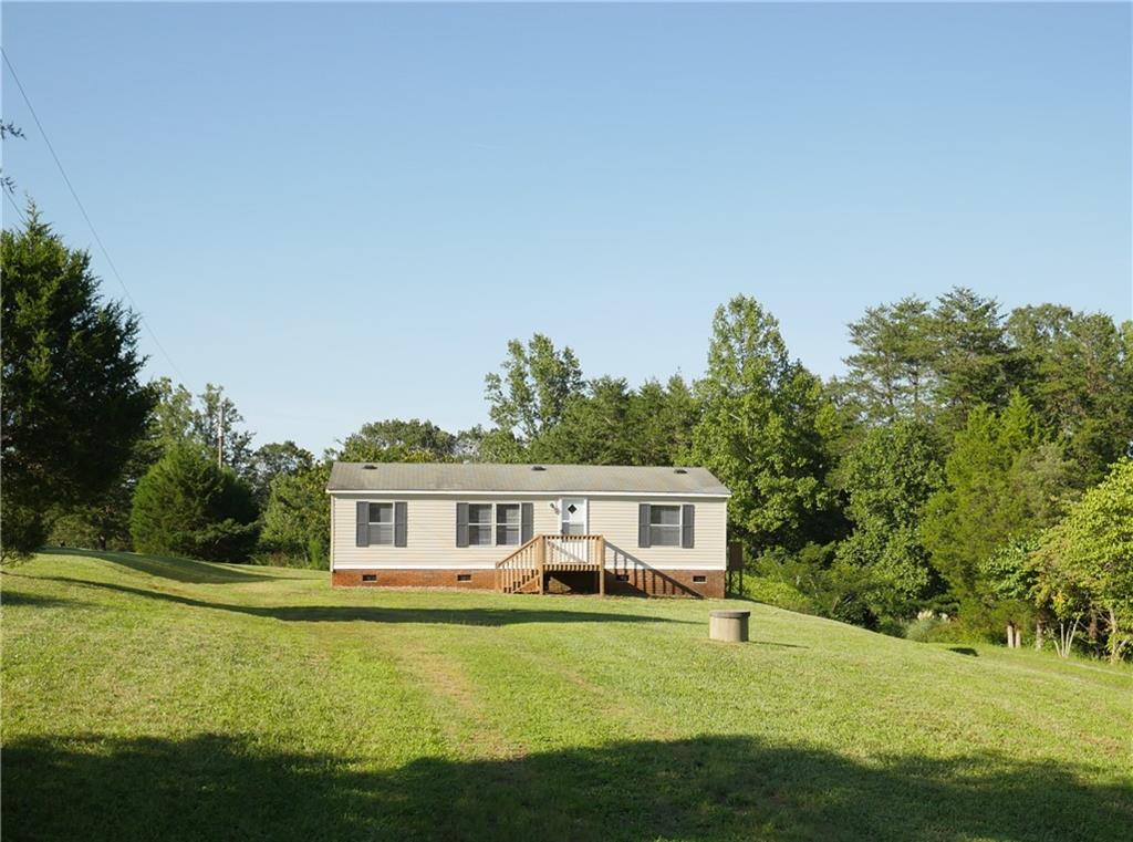 1679 Yoder Farm Road Hickory, NC 28602 - Photo 2 of 15 Gallery Image 2