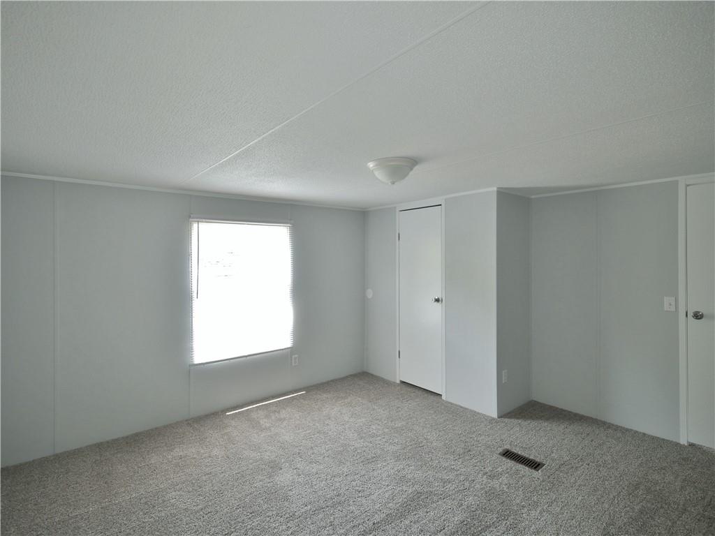 1679 Yoder Farm Road Hickory, NC 28602 - Photo 11 of 15 Gallery Image 11
