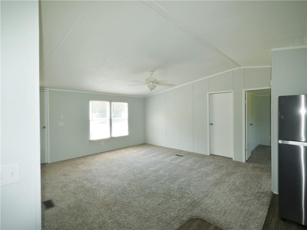 1679 Yoder Farm Road Hickory, NC 28602 - Photo 5 of 15 Gallery Image 5