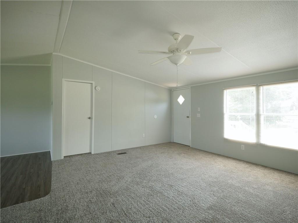 1679 Yoder Farm Road Hickory, NC 28602 - Photo 6 of 15 Gallery Image 6