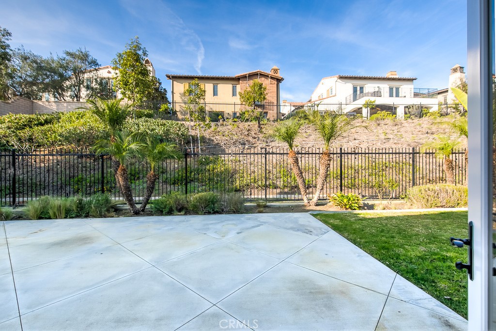 501 Luminous Irvine, CA 92603 - Photo 19 of 53