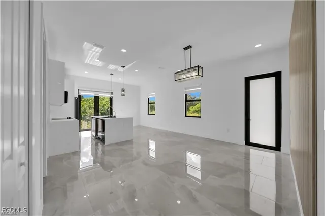 $1,900 | 713 Roma Avenue South, Lehigh Acres, FL 33974