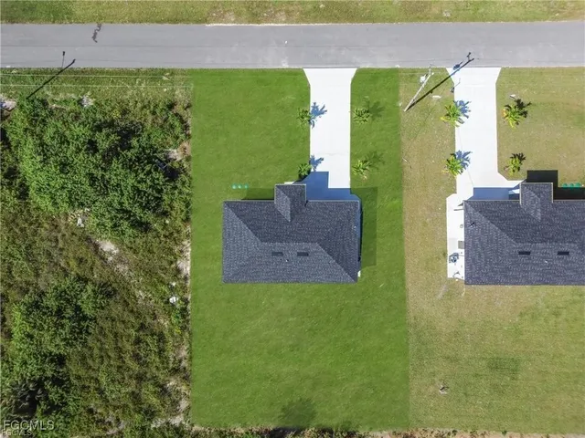 $1,900 | 713 Roma Avenue South, Lehigh Acres, FL 33974