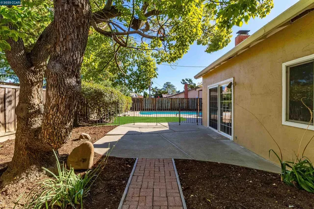 $1,149,000 | 1856 Carriage Drive, Walnut Creek, CA 94598