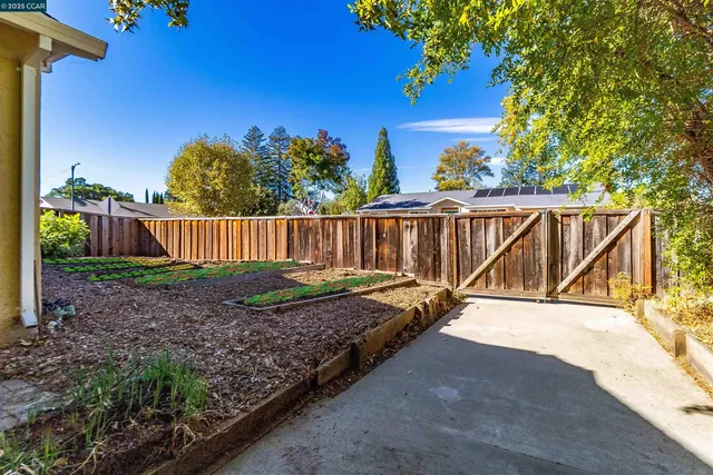 $1,149,000 | 1856 Carriage Drive, Walnut Creek, CA 94598