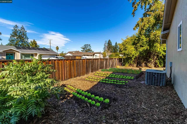 $1,149,000 | 1856 Carriage Drive, Walnut Creek, CA 94598