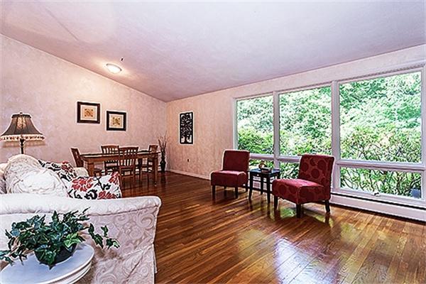 9 Bryant Road Lexington, MA 02420 - Photo 7 of 21 Gallery Image 7