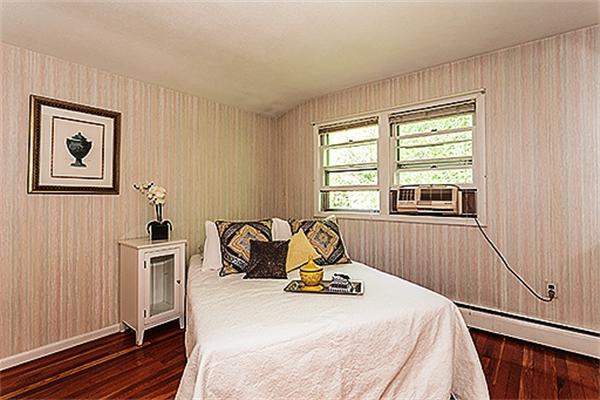 9 Bryant Road Lexington, MA 02420 - Photo 10 of 21 Gallery Image 10