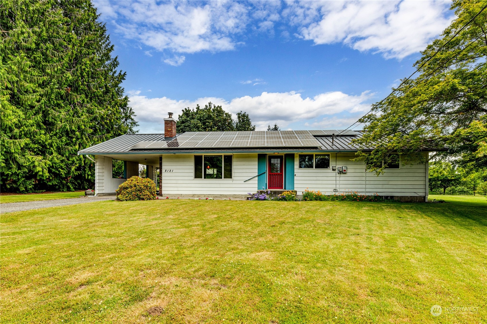 8121 Riverview Road Snohomish, WA 98290 - Photo 3 of 40 Gallery Image 3