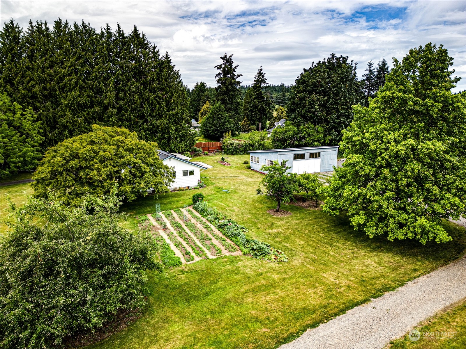 8121 Riverview Road Snohomish, WA 98290 - Photo 36 of 40 Gallery Image 36
