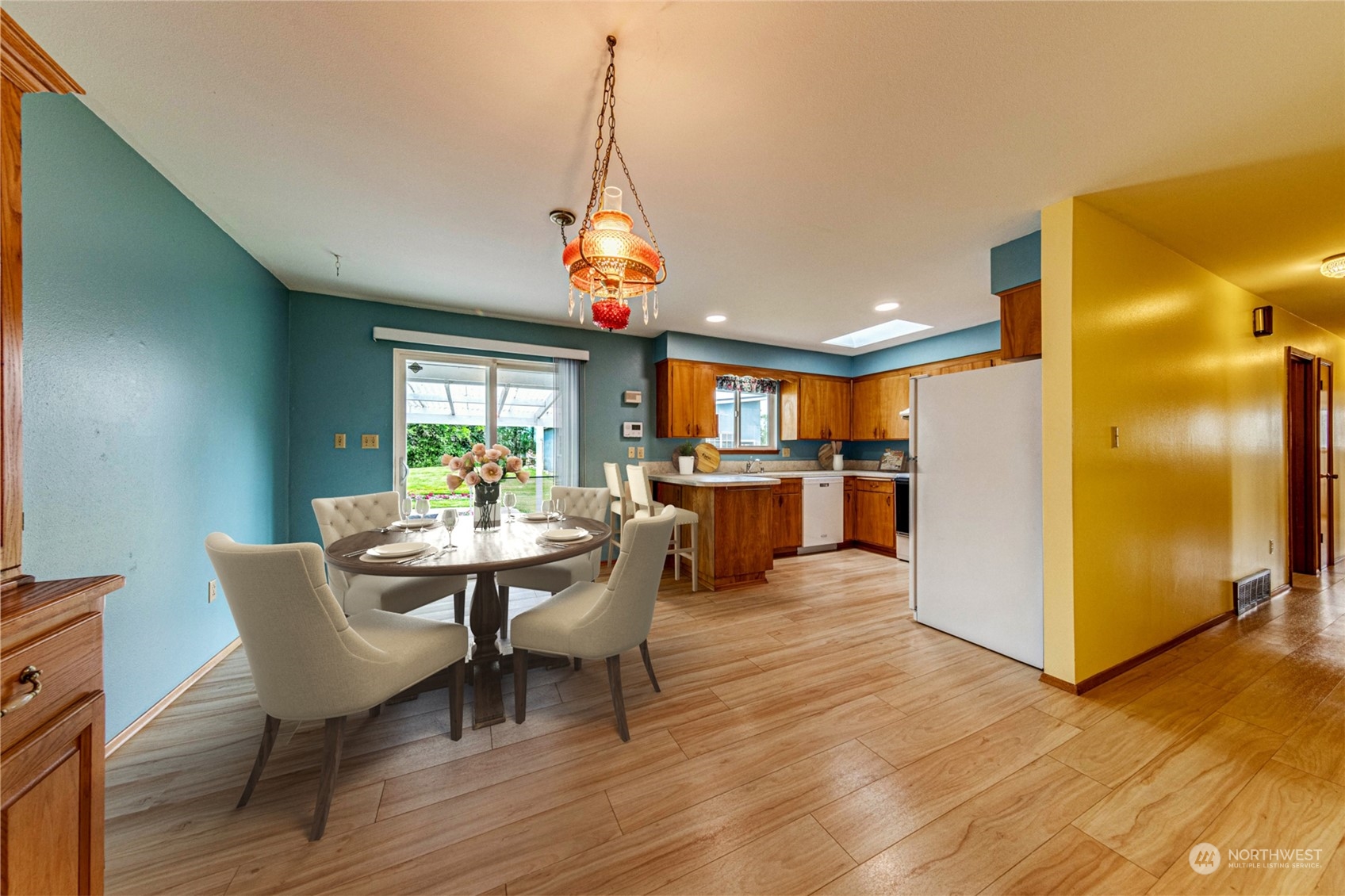 8121 Riverview Road Snohomish, WA 98290 - Photo 7 of 40 Gallery Image 7