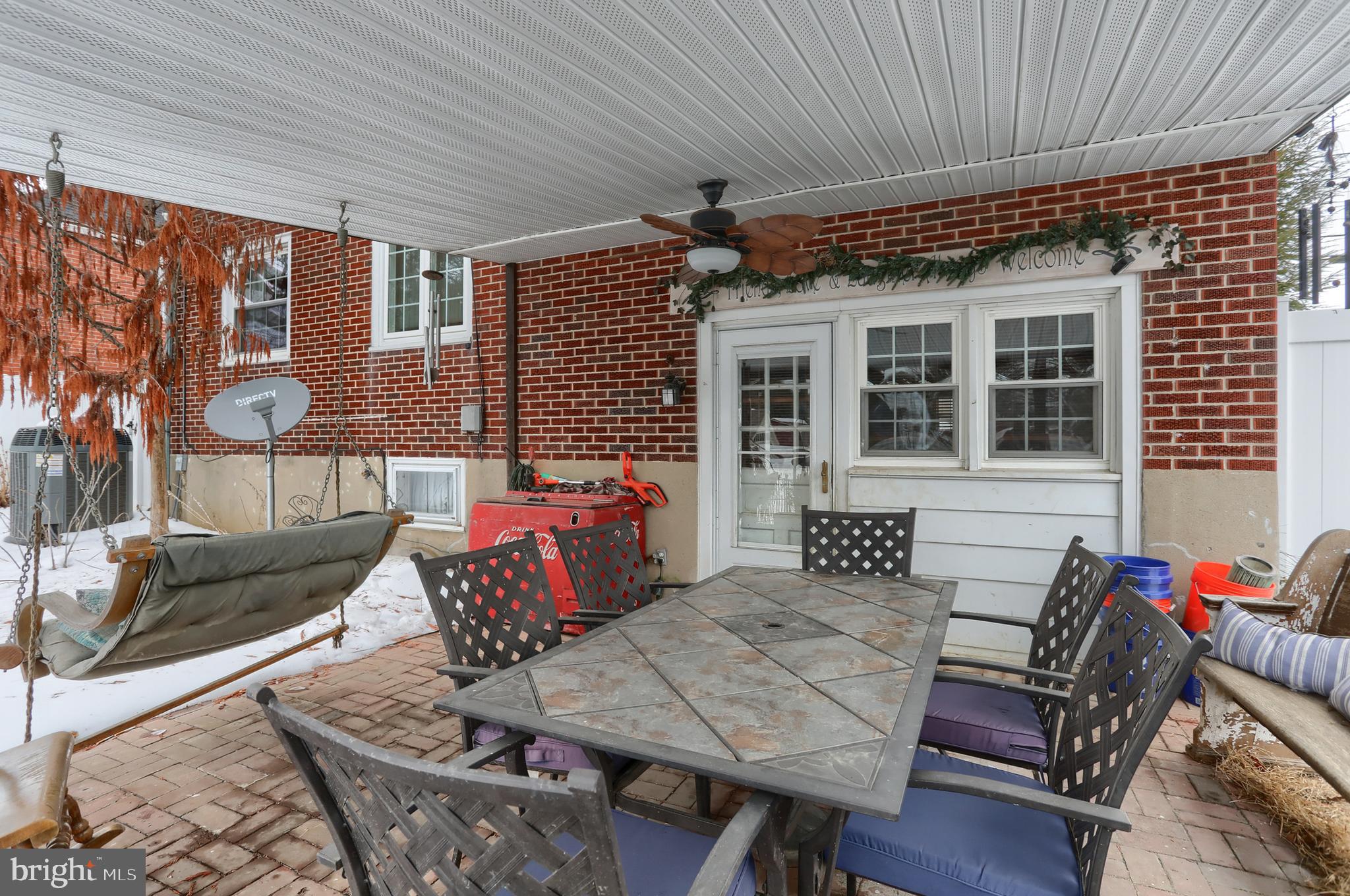 323 South 3rd Avenue Lebanon, PA 17042 - Photo 4 of 33