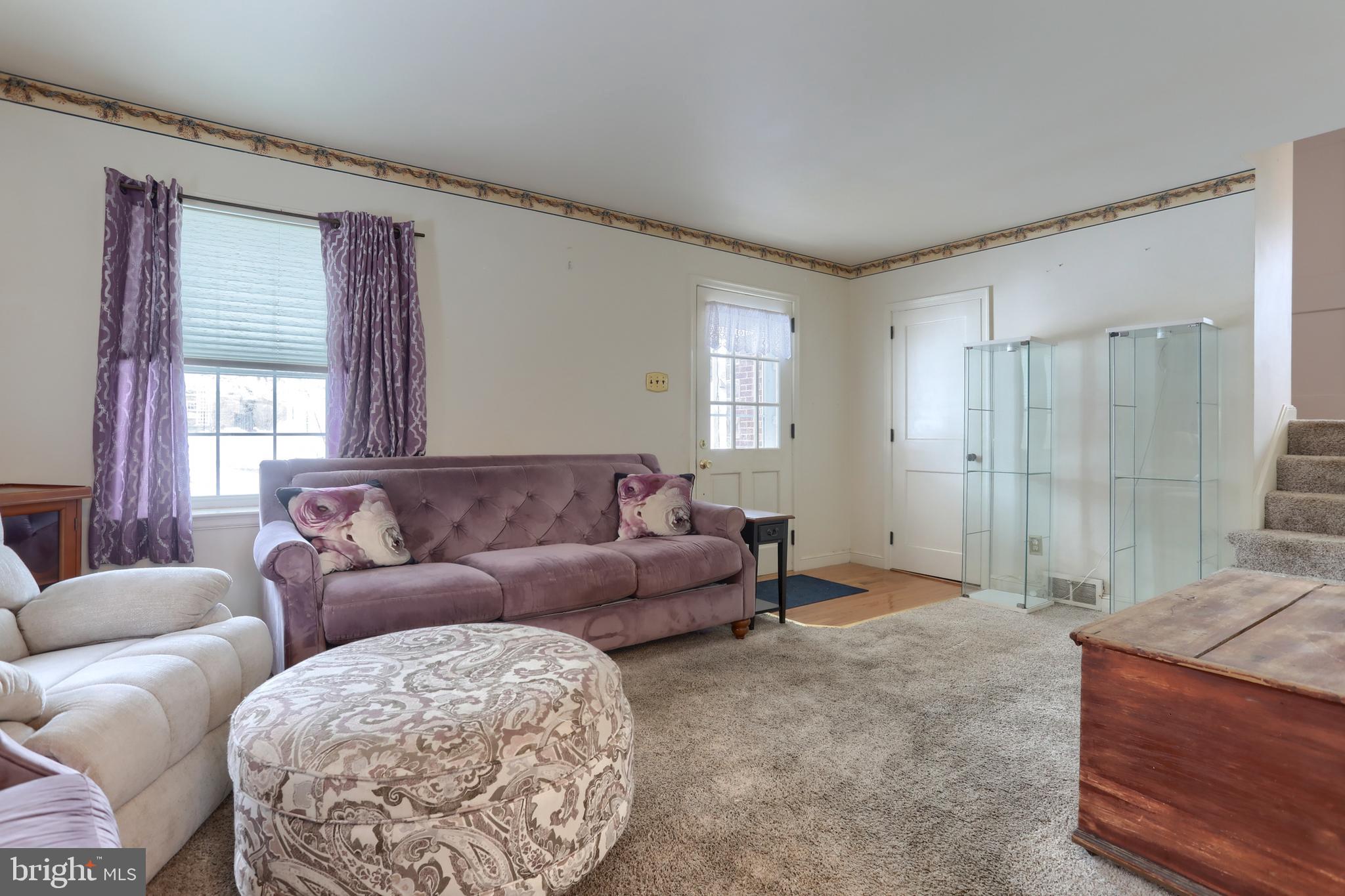 323 South 3rd Avenue Lebanon, PA 17042 - Photo 7 of 33 a living room with furniture and window