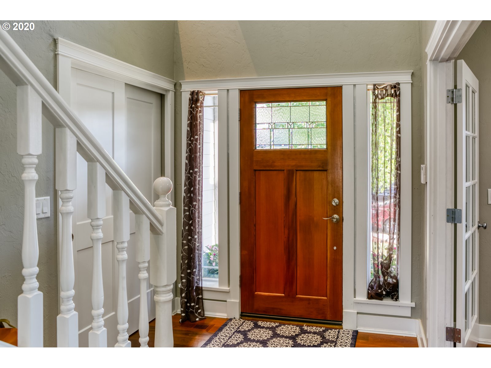 3436 Falcon Drive Springfield, OR 97477 - Photo 2 of 32 Gallery Image 2