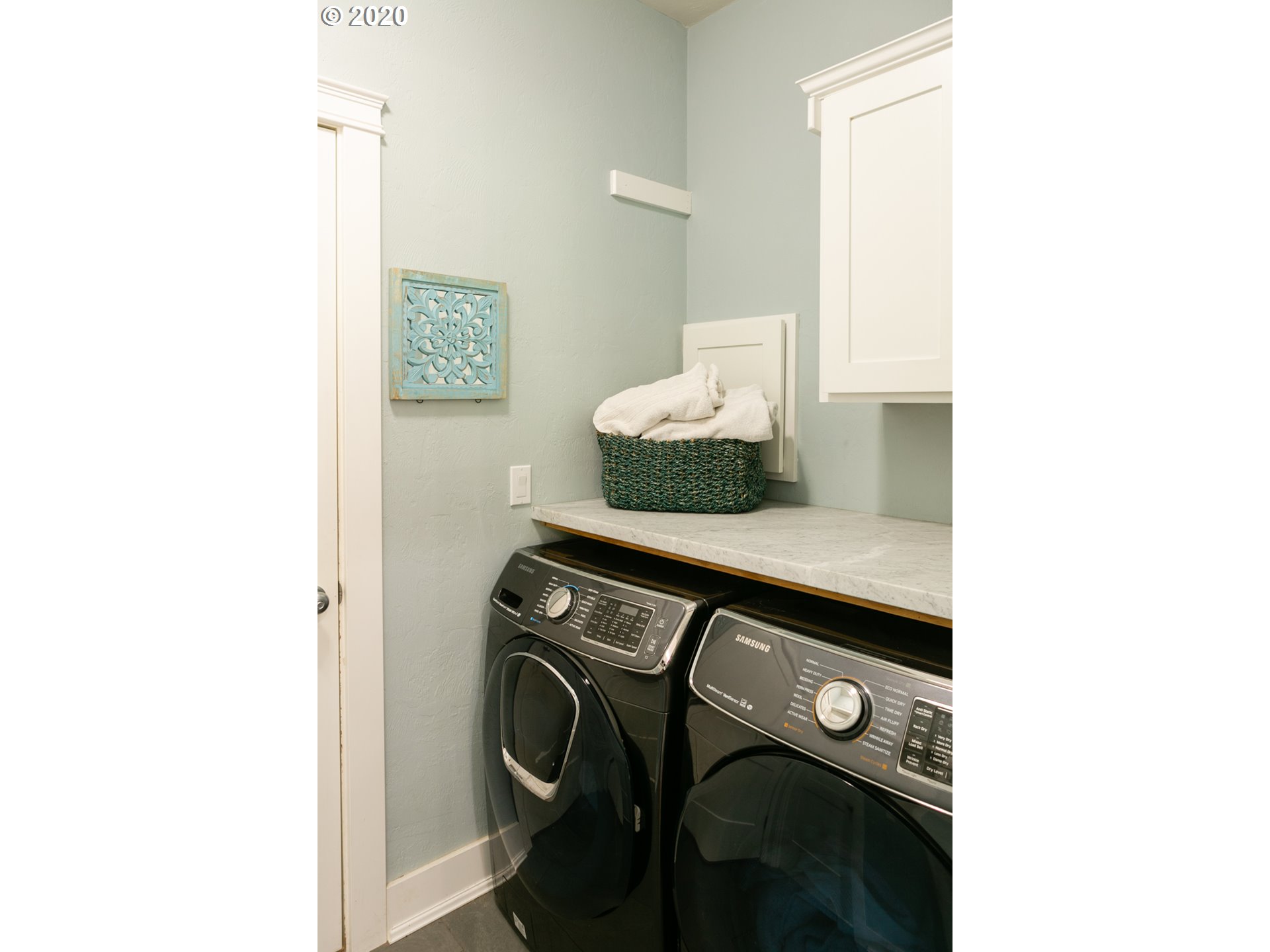 3436 Falcon Drive Springfield, OR 97477 - Photo 28 of 32 Gallery Image 28