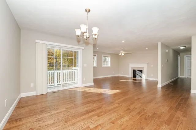 $729,900 | 21 Cypress Circle, Exeter, NH 03833