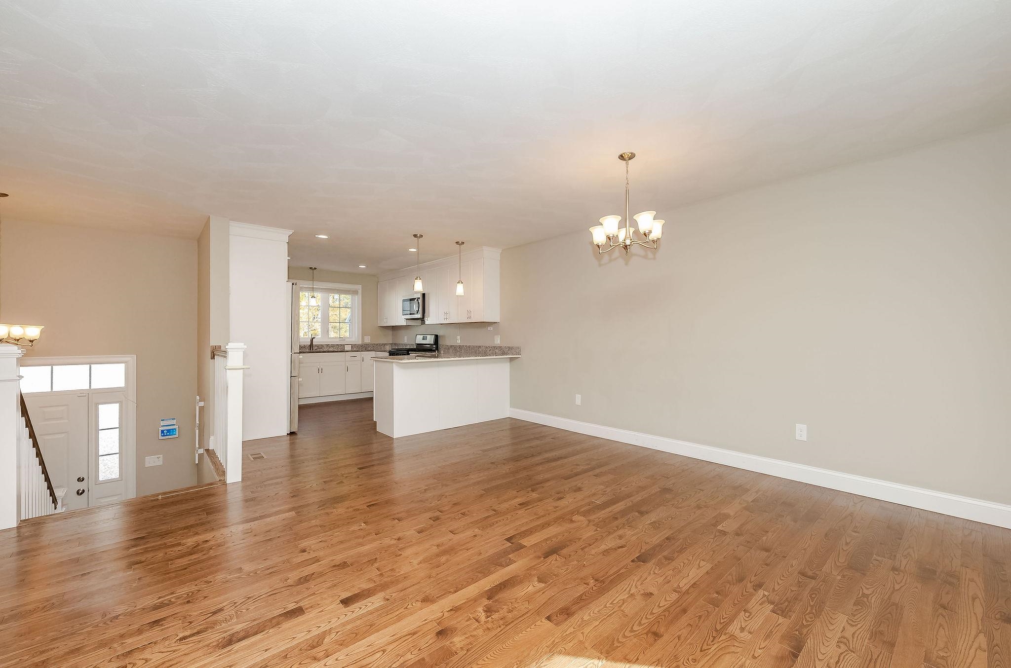 21 Cypress Circle Exeter, NH 03833 - Photo 6 of 52