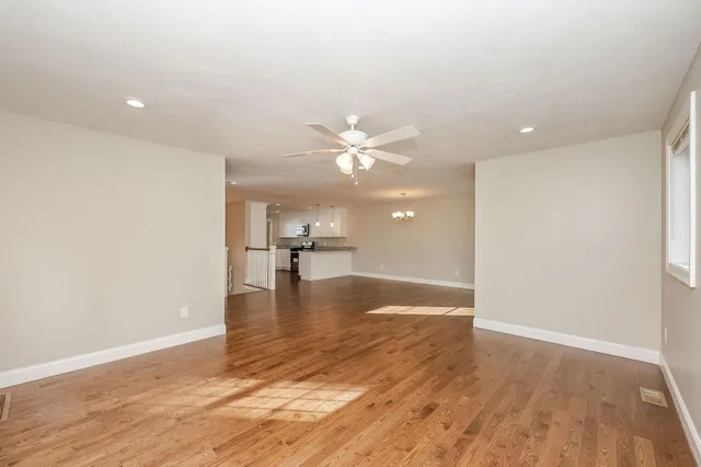 $729,900 | 21 Cypress Circle, Exeter, NH 03833