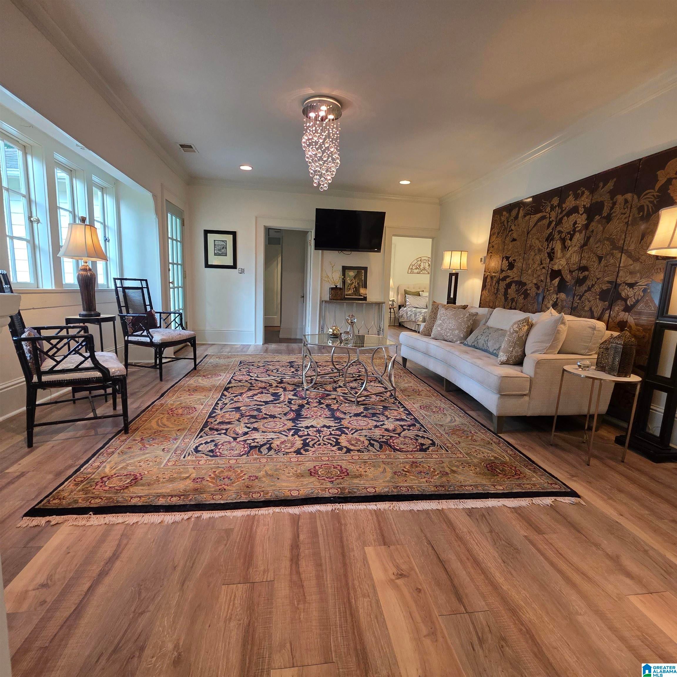 4319 Cliff Road Birmingham, AL 35222 - Photo 3 of 22
