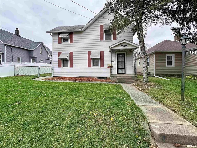 $130,000 | 2320 18th Street A, Moline, IL 61265