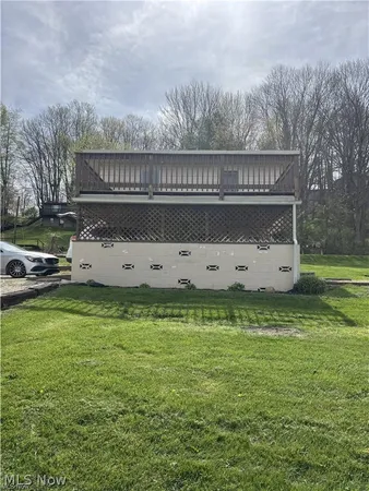 $199,500 | 8129 Walnut Street Southwest, Sherrodsville, OH 44675