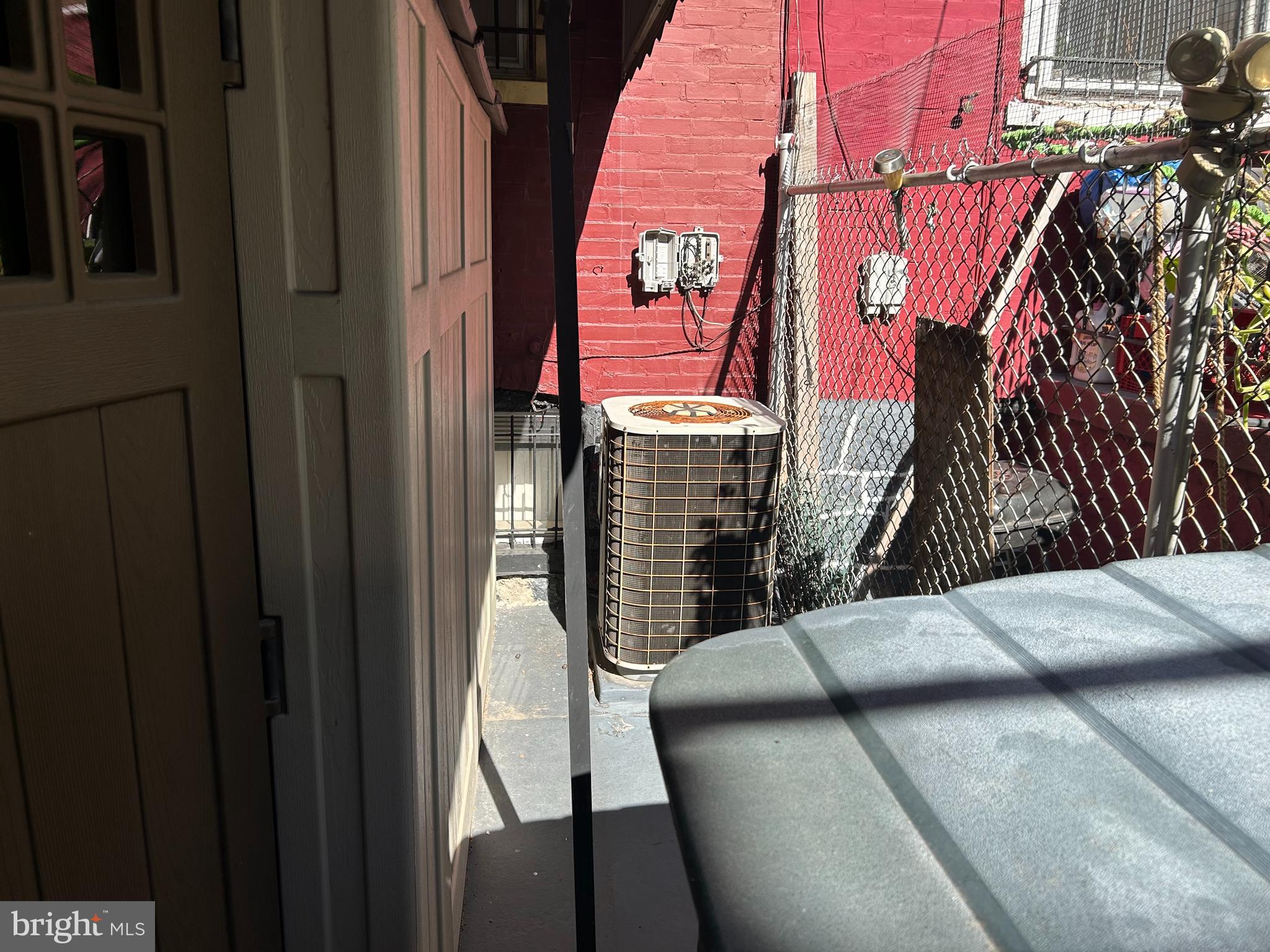 5310 Walnut Street Philadelphia, PA 19139 - Photo 11 of 24