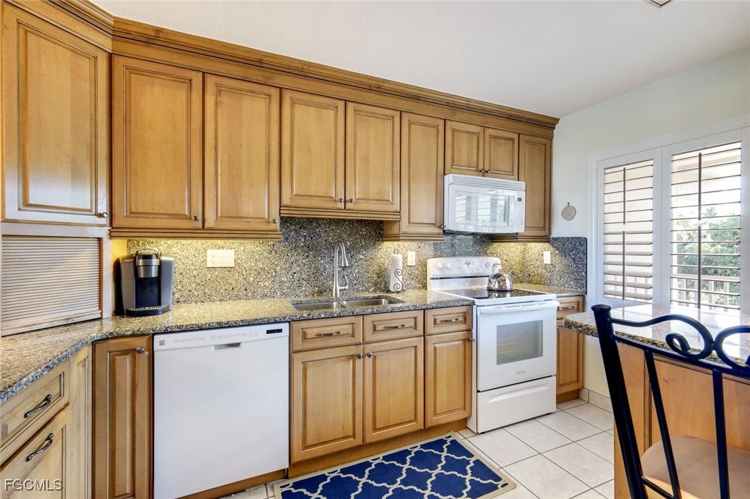 200 Periwinkle Way, Unit 214 Sanibel, FL 33957 - Photo 14 of 38