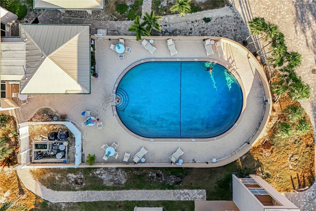 200 Periwinkle Way, Unit 214 Sanibel, FL 33957 - Photo 31 of 38