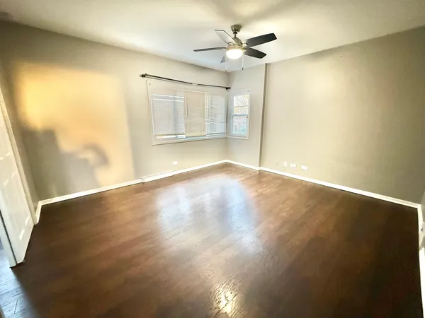 $2,300 | 4926 Crain Street, Unit C, Skokie, IL 60077