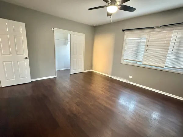 $2,300 | 4926 Crain Street, Unit C, Skokie, IL 60077