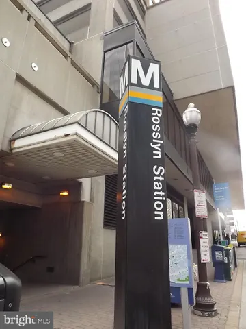 $259,900 | 1111 Arlington Boulevard, Unit 706, Arlington, VA 22209