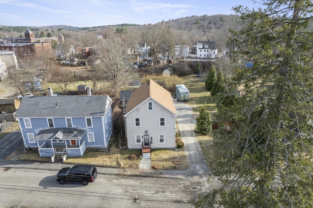 19 Chapel Street Warren, MA 01092 - Photo 3 of 38