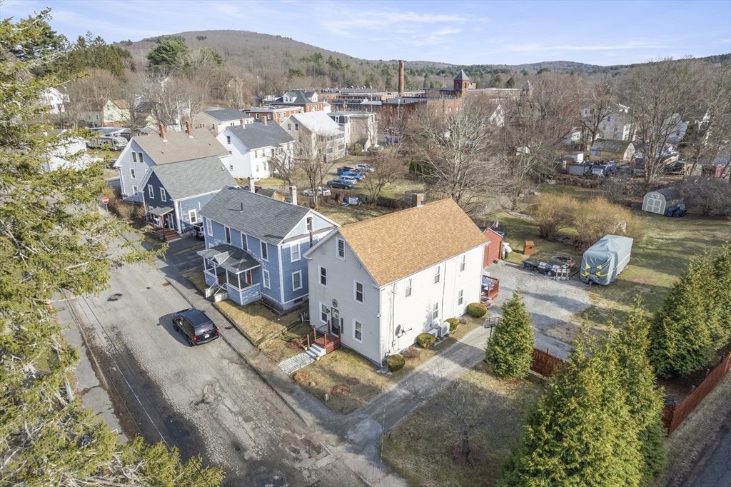 19 Chapel Street Warren, MA 01092 - Photo 4 of 38