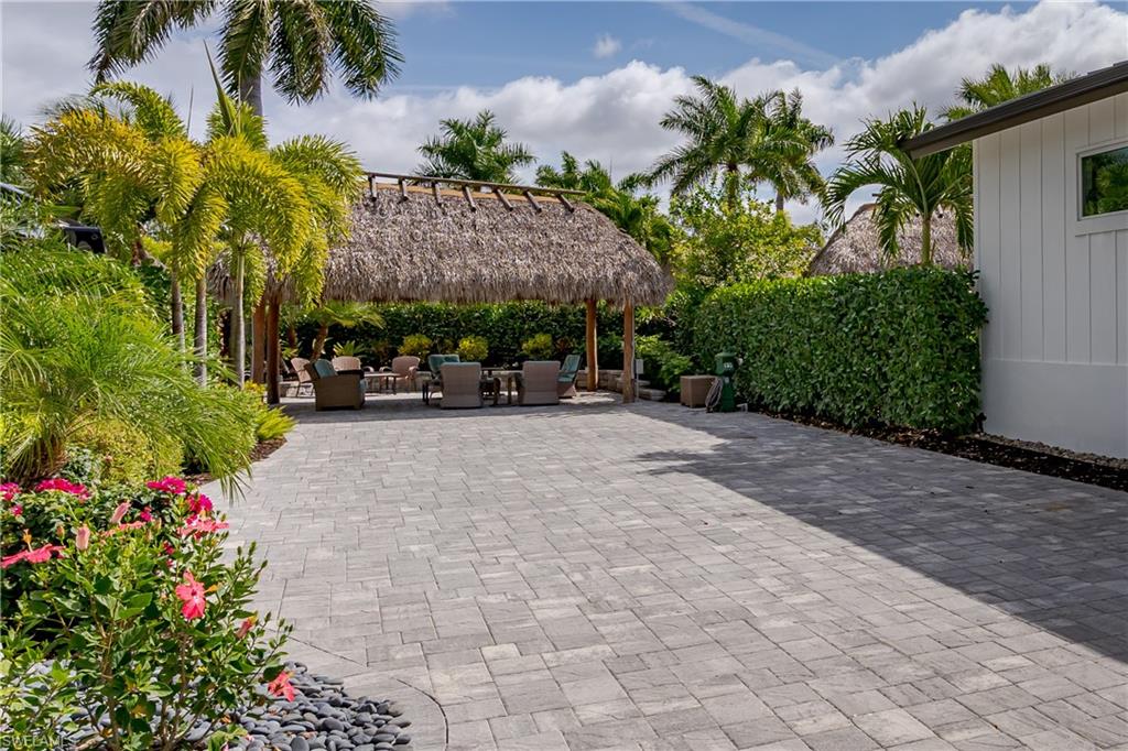 13550 Snapper Lane Naples, FL 34114 - Photo 25 of 35