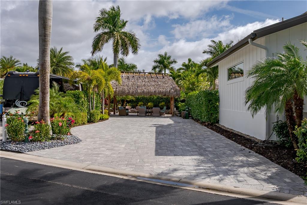 13550 Snapper Lane Naples, FL 34114 - Photo 28 of 35