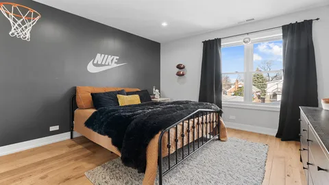 $925,000 | 5004 West Argyle Street, Chicago, IL 60630