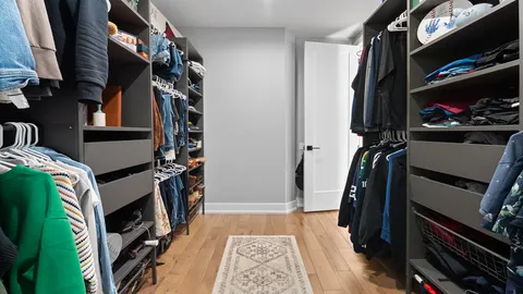 $925,000 | 5004 West Argyle Street, Chicago, IL 60630