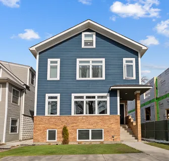 $925,000 | 5004 West Argyle Street, Chicago, IL 60630