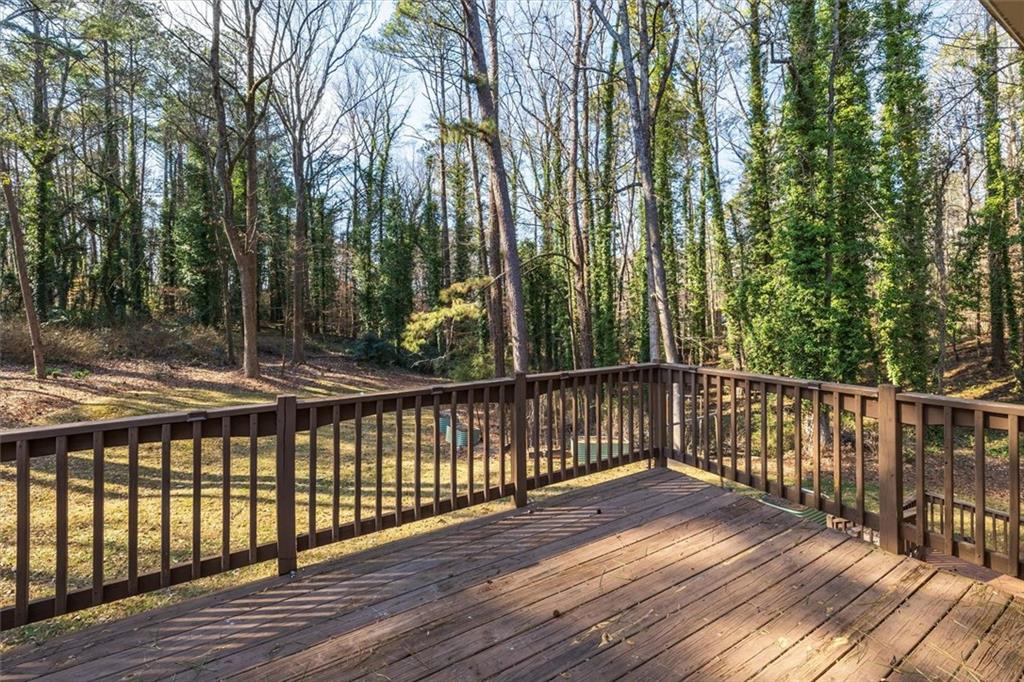 1594 Howell Highlands Smoke Rise, GA 30087 - Photo 18 of 55