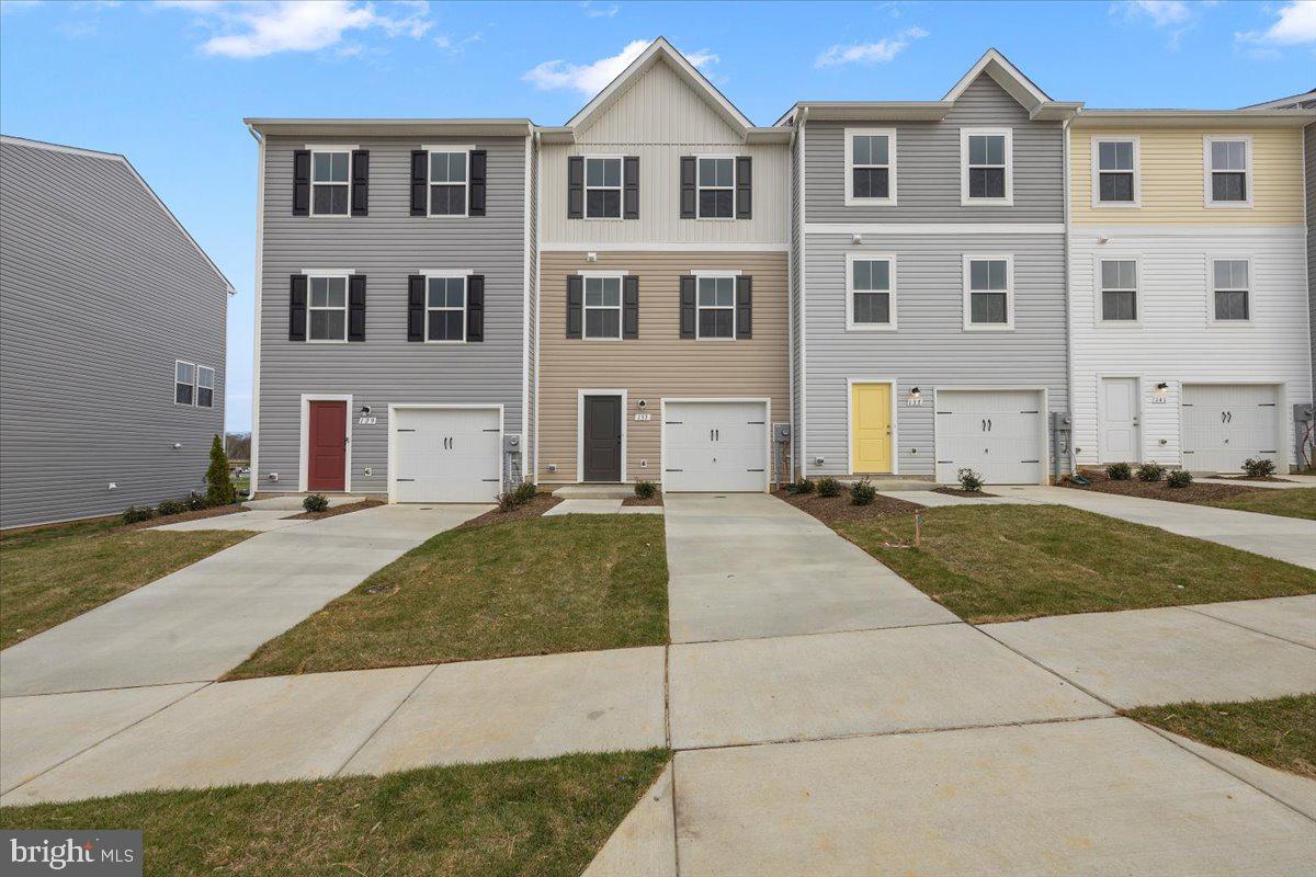 34 Scoter Road Hedgesville, WV 25427 - Photo 1 of 26 Similar Exterior