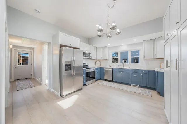 $399,900 | 303 South 1st Avenue, Winneconne, WI 54986