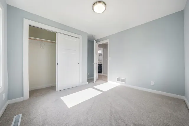 $399,900 | 303 South 1st Avenue, Winneconne, WI 54986