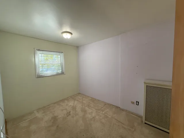 $2,800 | 4844 West Montrose Avenue, Chicago, IL 60630