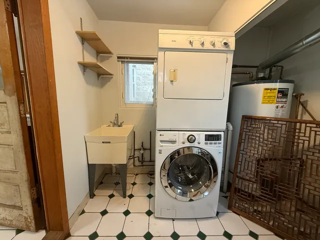 $2,800 | 4844 West Montrose Avenue, Chicago, IL 60630