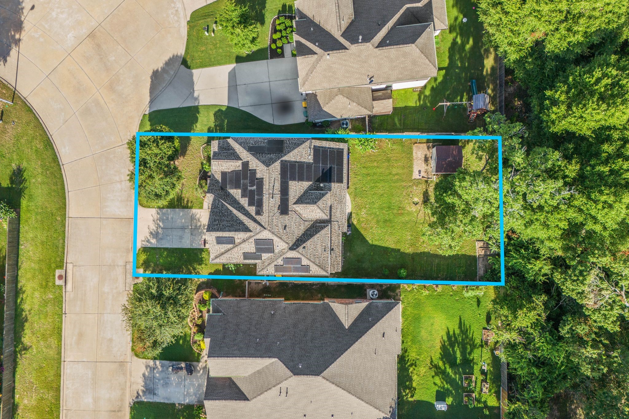 3544 Woods Estates Drive Conroe, TX 77304 - Photo 40 of 46 an aerial view of a house