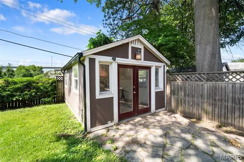 $424,900 | 8510 Antler Drive, Richmond Heights, MO 63117