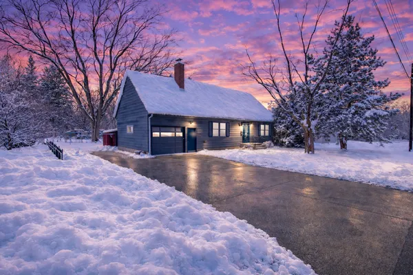 $255,500 | 314 8th Avenue Southwest, Faribault, MN 55021