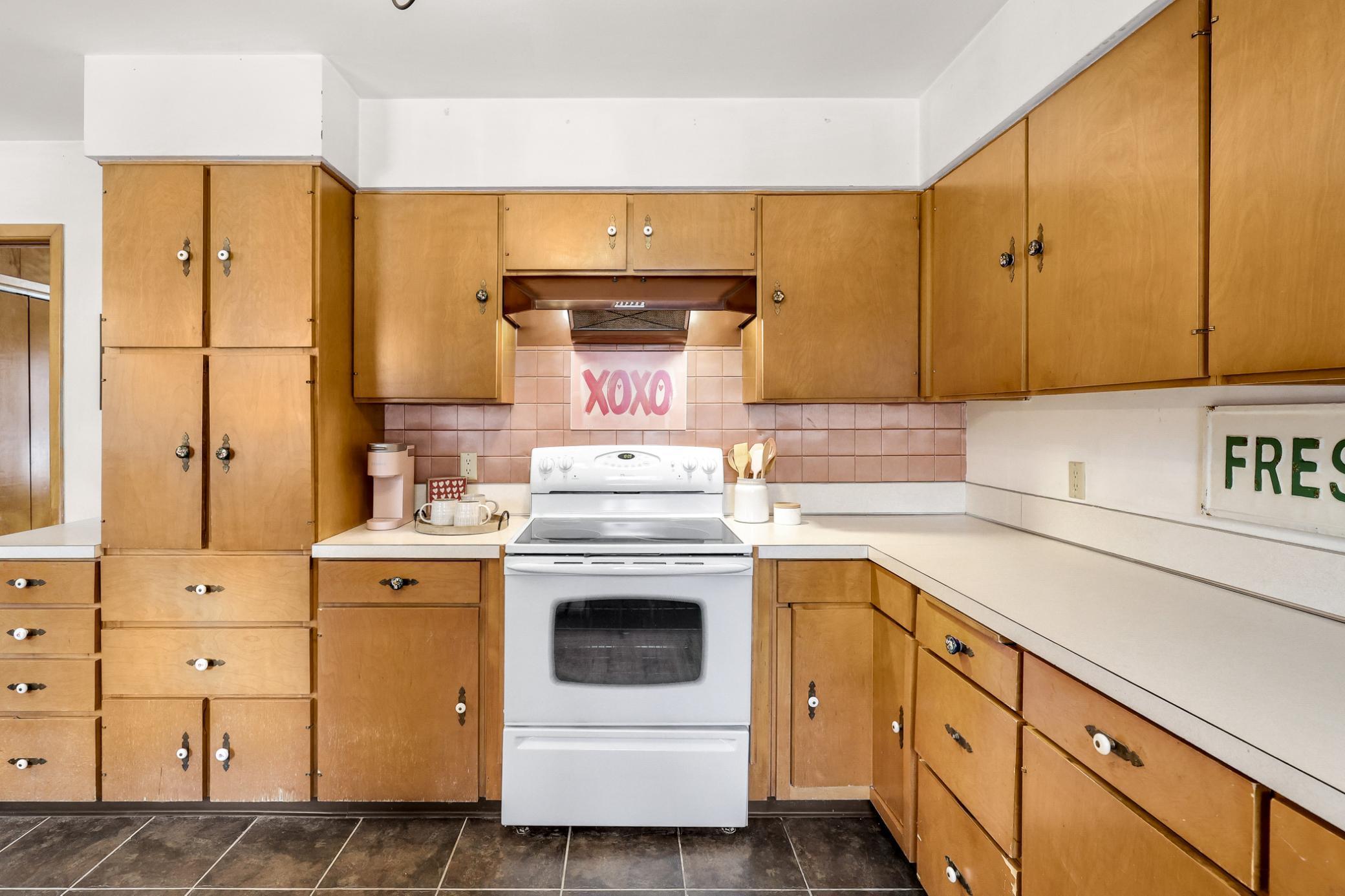 314 8th Avenue Southwest Faribault, MN 55021 - Photo 14 of 51